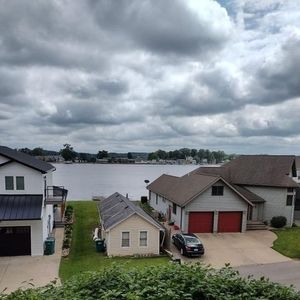 Meet your Posher, Damone